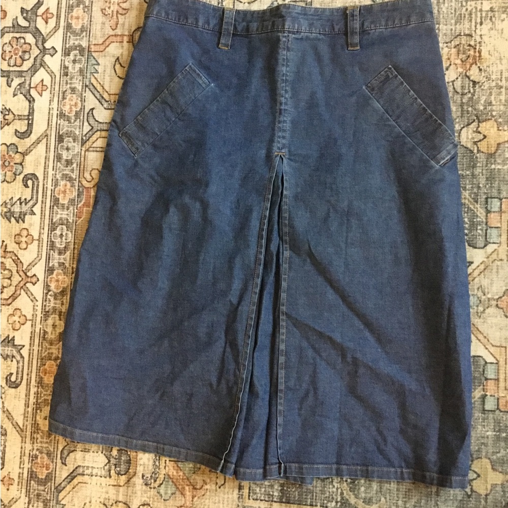 *BUNDLE FOUR $5 for $15 * Isaac Mizrahi x Target Dark Blue Denim Pencil Skirt